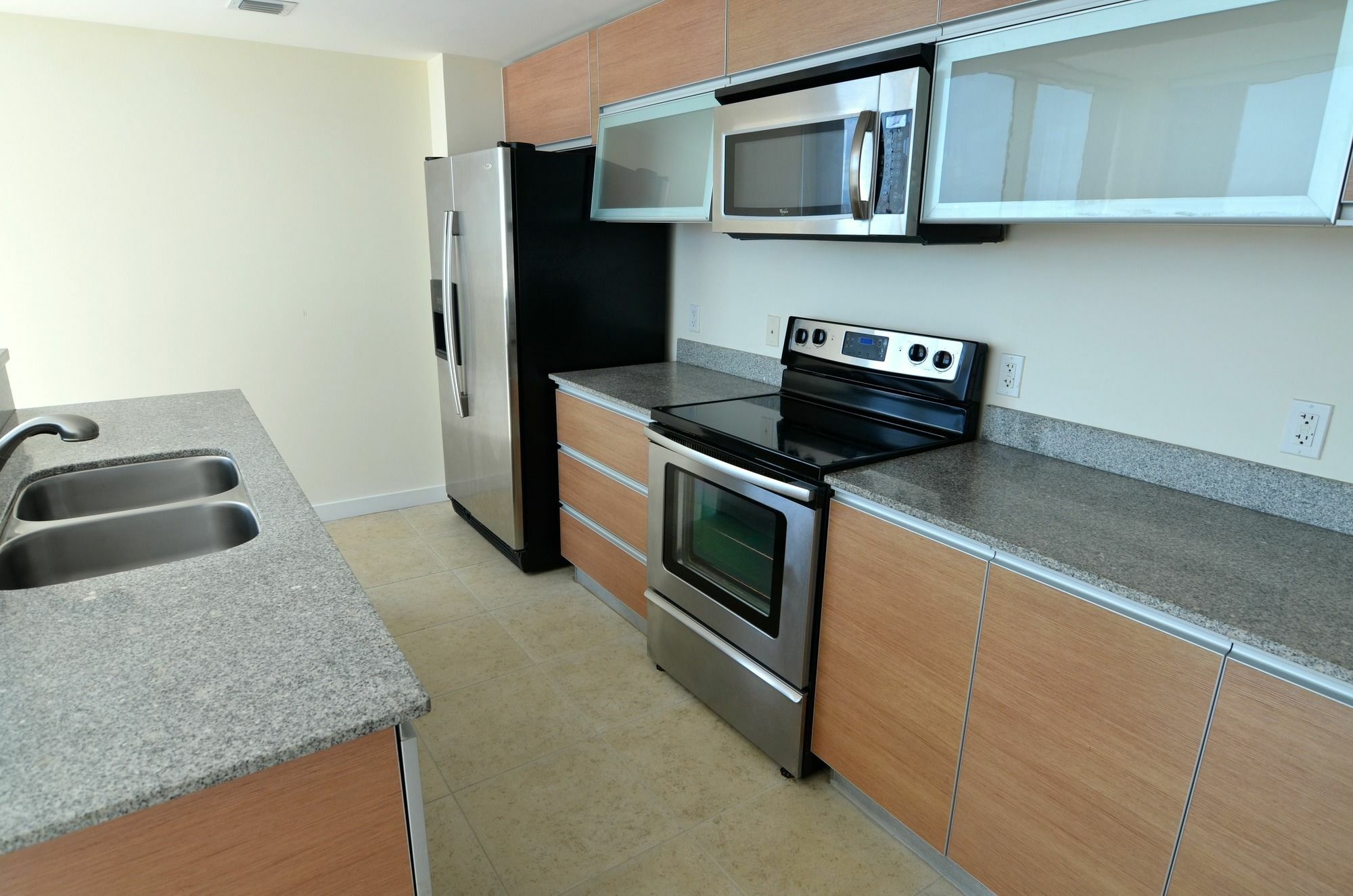 Riviera Luxury Living At River Oaks Marina And Tower ไมอามี ภายนอก รูปภาพ