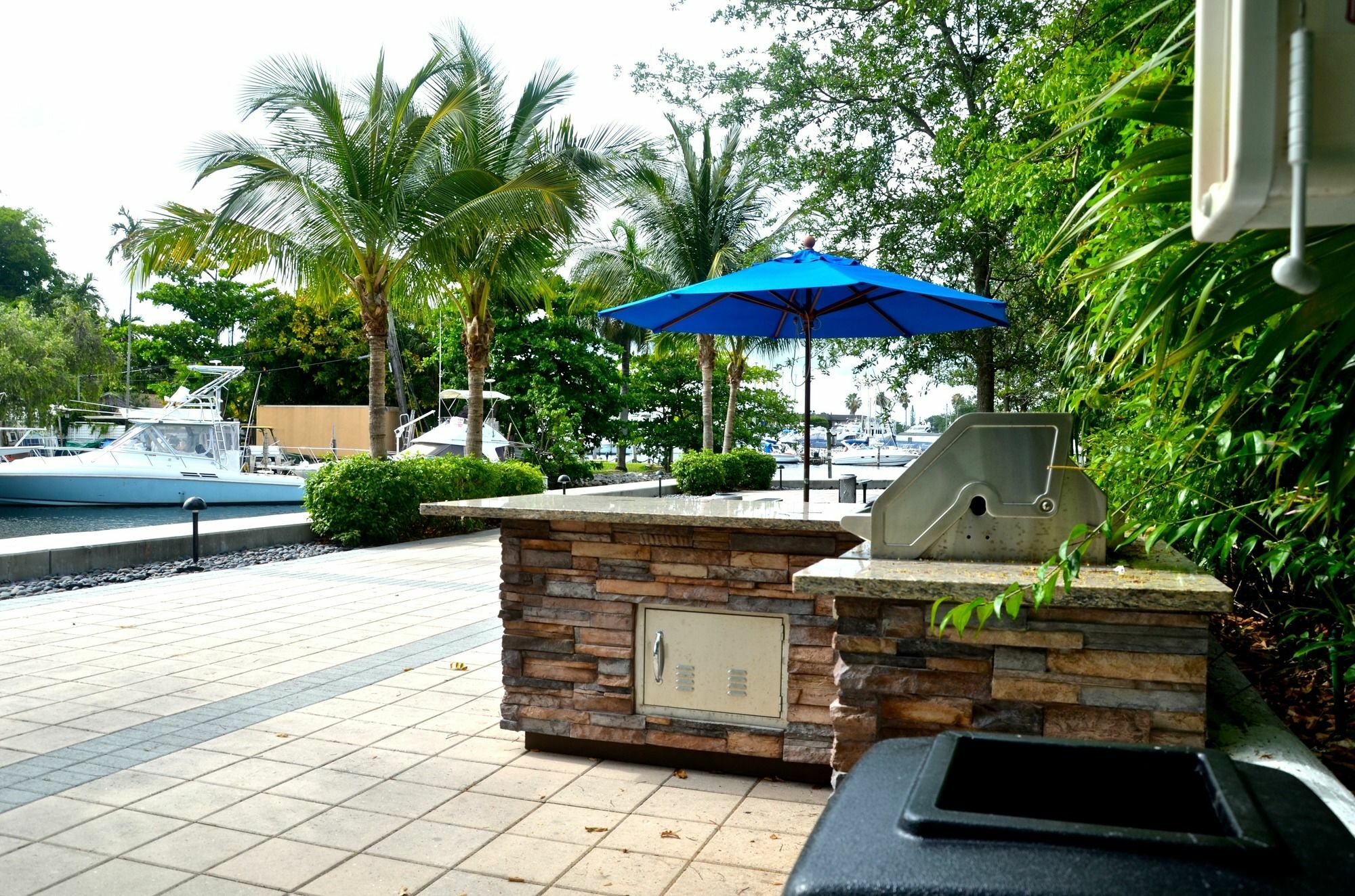 Riviera Luxury Living At River Oaks Marina And Tower ไมอามี ภายนอก รูปภาพ